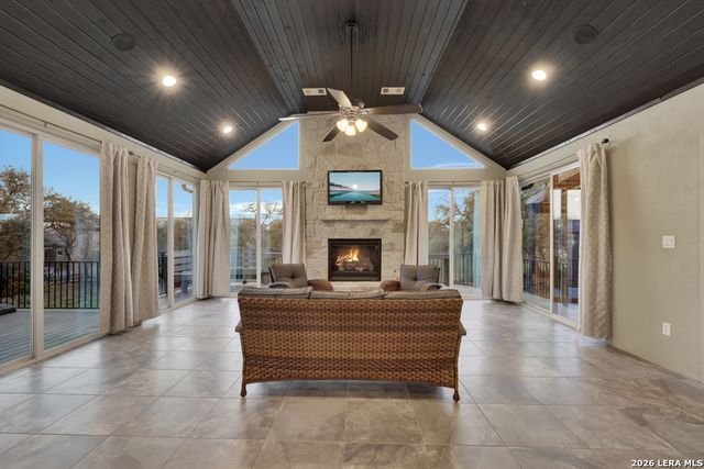 1307 Vintage Way, New Braunfels, TX 78132