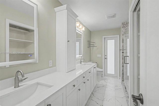 8021 SW 162nd Street, Palmetto Bay, FL 33157