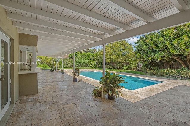 8021 SW 162nd Street, Palmetto Bay, FL 33157