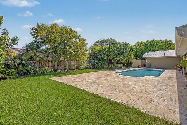 8021 SW 162nd Street, Palmetto Bay, FL 33157