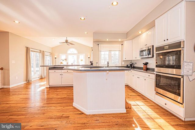 9507 ASHBURY PL, Frederick, MD 21701