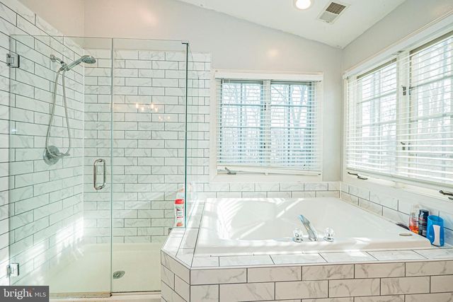 9507 ASHBURY PL, Frederick, MD 21701