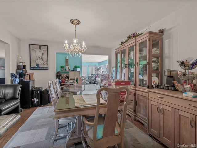 1543 Sweetman Avenue, Elmont, NY 11003