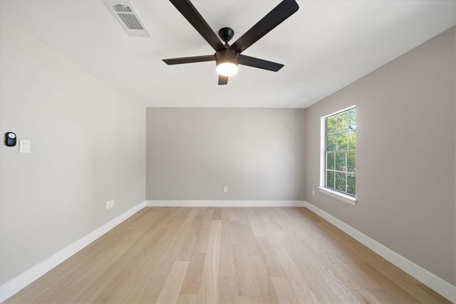 22 Cricket Hollow Place, Spring, TX 77381