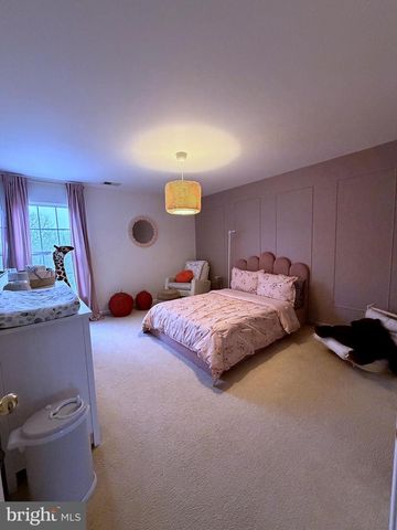 9529 LAUREL OAK DR, Fredericksburg, VA 22407