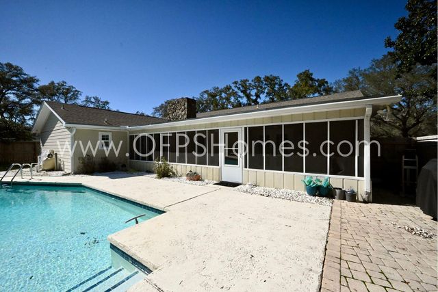 78 E Country Club Drive, Destin, FL 32541