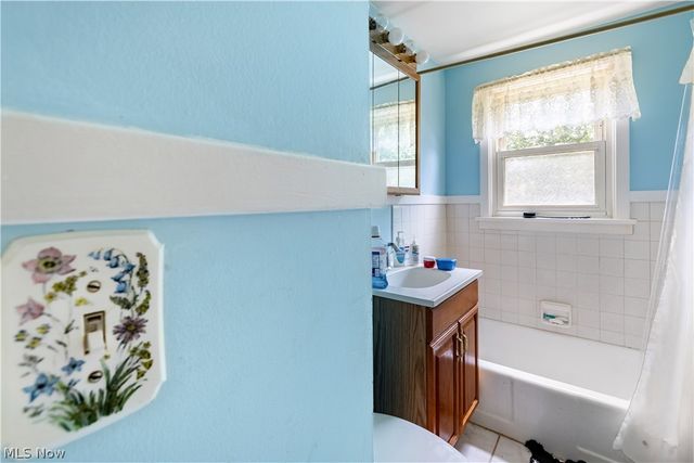 1644 37th Street NW, Canton, OH 44709