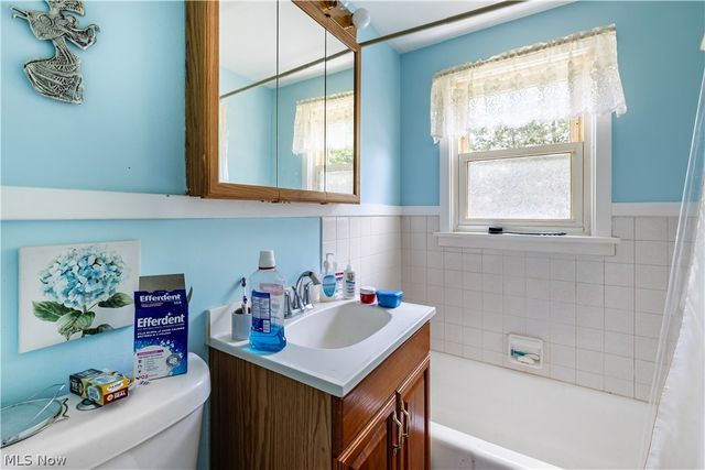 1644 37th Street NW, Canton, OH 44709