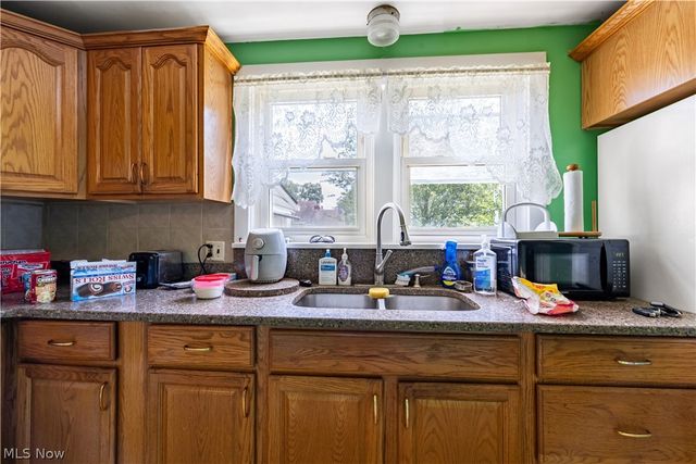 1644 37th Street NW, Canton, OH 44709