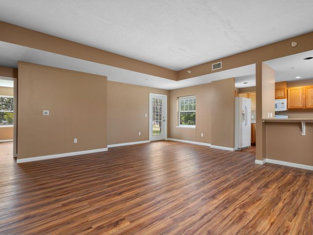 301 N Lake Street 104, Cadillac, MI 49601