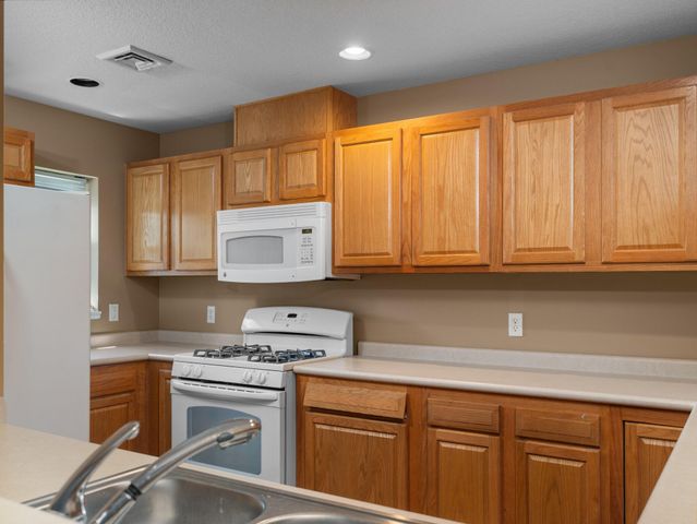 301 N Lake Street 104, Cadillac, MI 49601