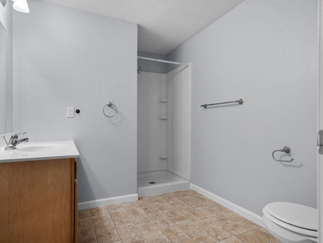 301 N Lake Street 104, Cadillac, MI 49601