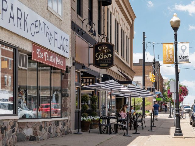 301 N Lake Street 104, Cadillac, MI 49601