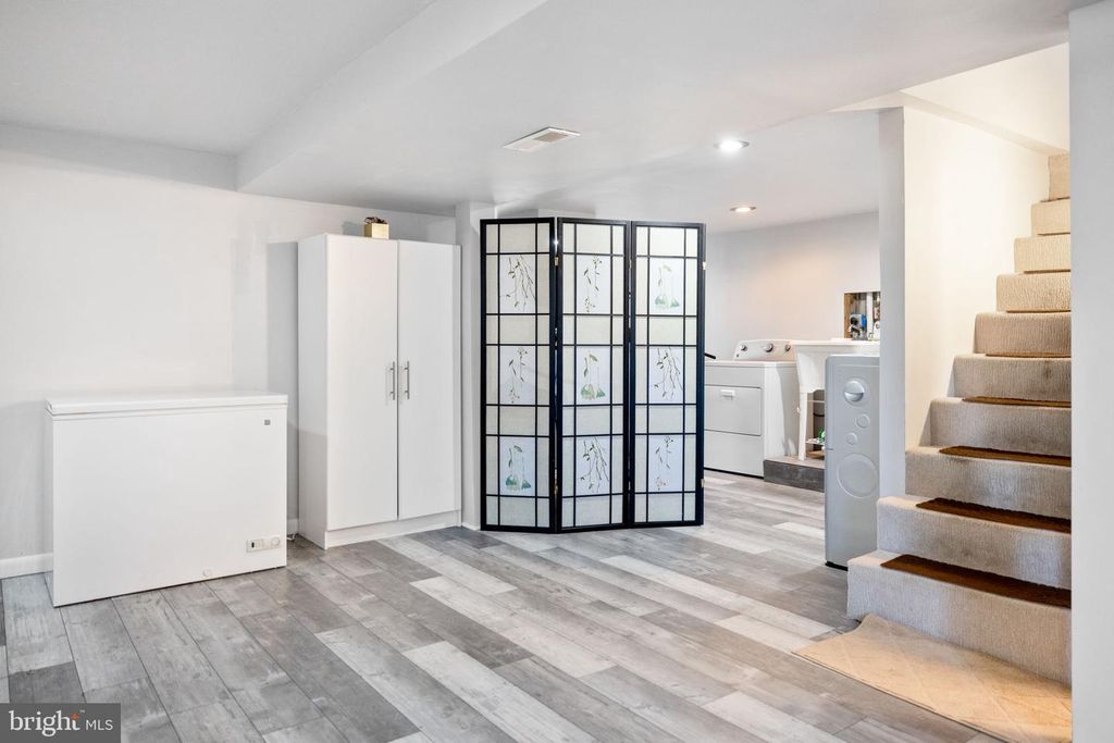 7011 MURRAY LN, Annandale, VA 22003