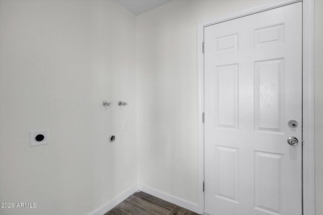 2032 W OBISPO Avenue, Mesa, AZ 85202