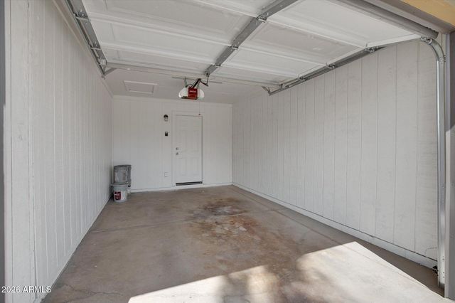 2032 W OBISPO Avenue, Mesa, AZ 85202