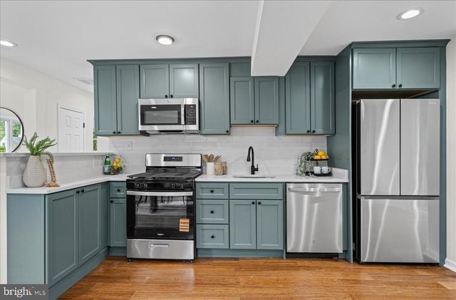741 LEAFYDALE TER, Pikesville, MD 21208