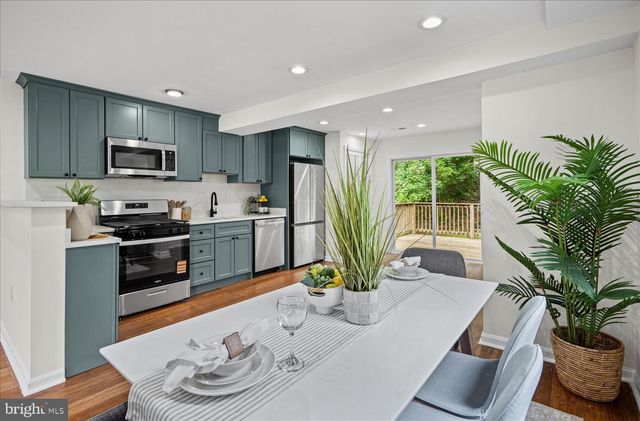 741 LEAFYDALE TER, Pikesville, MD 21208