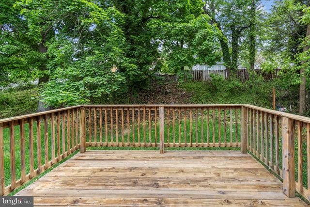 741 LEAFYDALE TER, Pikesville, MD 21208