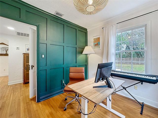 2723 NEWARK WAY, Orlando, FL 32803