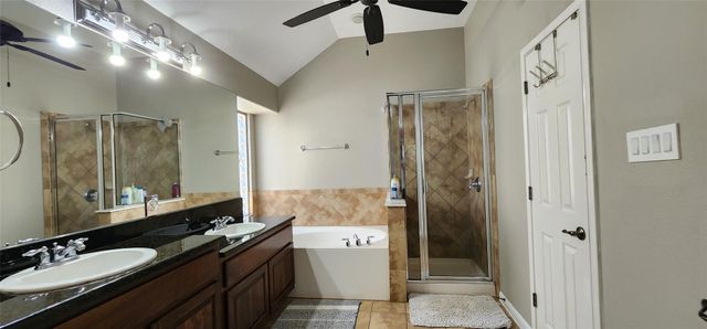 11709 Via Grande DR, Austin, TX 78739