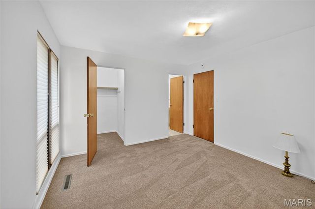 114 High Forest Drive, Belleville, IL 62226