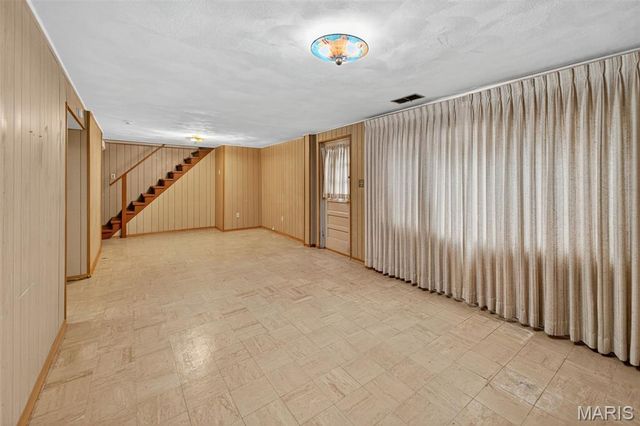 114 High Forest Drive, Belleville, IL 62226