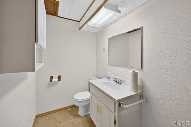 114 High Forest Drive, Belleville, IL 62226