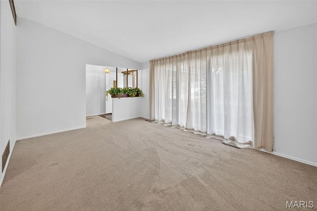 114 High Forest Drive, Belleville, IL 62226