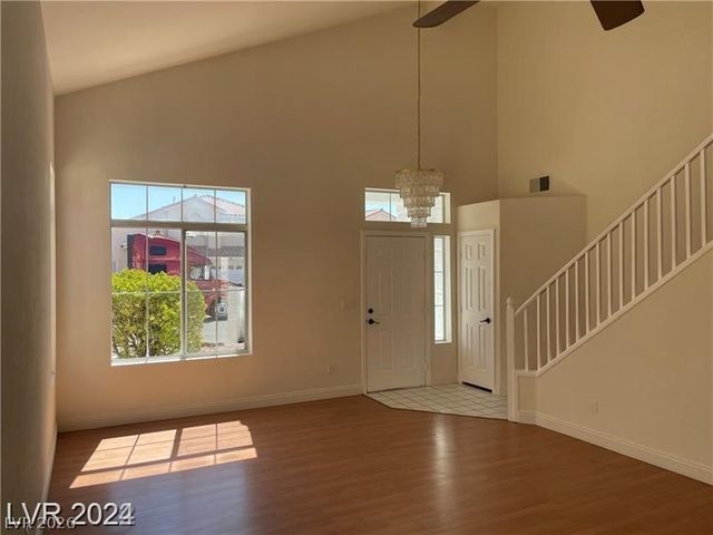 3465 Western Sunset Court, Las Vegas, NV 89117