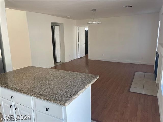 3465 Western Sunset Court, Las Vegas, NV 89117