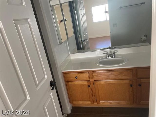 3465 Western Sunset Court, Las Vegas, NV 89117