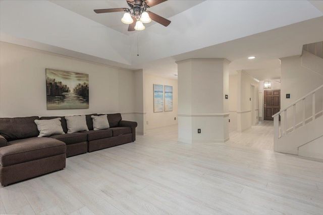 8472 DONEGAL CV, Germantown, TN 38139