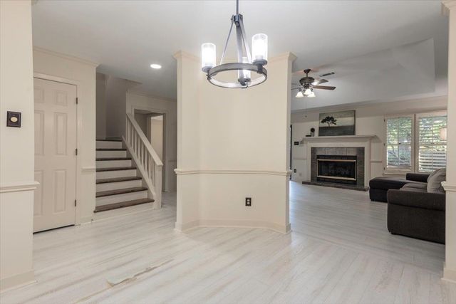 8472 DONEGAL CV, Germantown, TN 38139