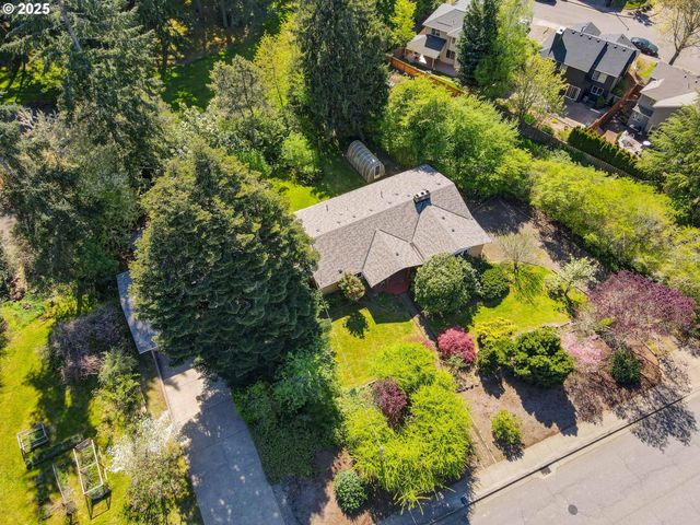 15960 Sw ROSHAK Rd, Portland, OR 97224