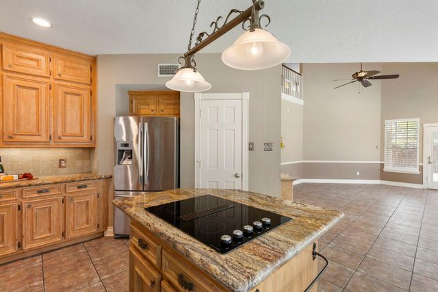 6790 Rial Court, Houston, TX 77069