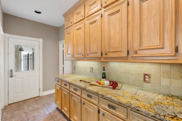 6790 Rial Court, Houston, TX 77069