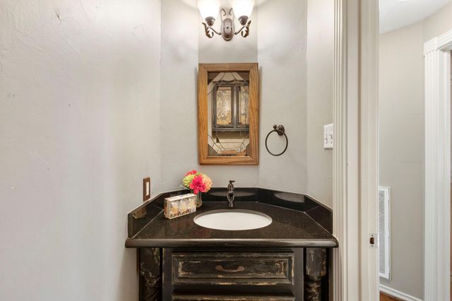 6790 Rial Court, Houston, TX 77069