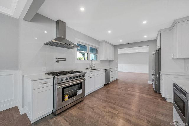 141 Wilmot Road, Scarsdale, NY 10583