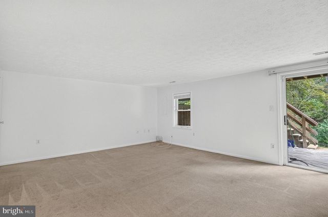 14560 CREEK BRANCH CT, Centreville, VA 20120