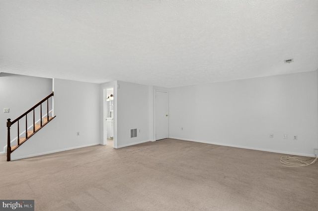 14560 CREEK BRANCH CT, Centreville, VA 20120