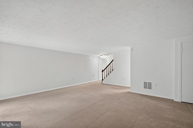 14560 CREEK BRANCH CT, Centreville, VA 20120