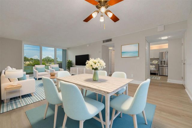 7425 BAY ISLAND DRIVE S 107, St Petersburg, FL 33707