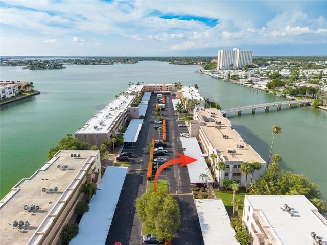 7425 BAY ISLAND DRIVE S 107, St Petersburg, FL 33707