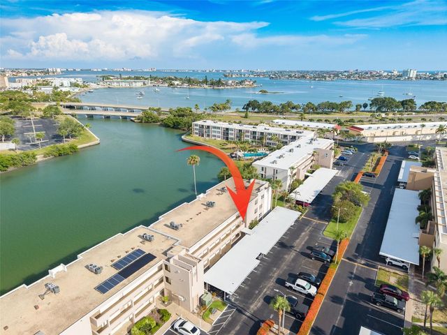 7425 BAY ISLAND DRIVE S 107, St Petersburg, FL 33707