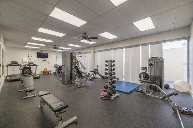7425 BAY ISLAND DRIVE S 107, St Petersburg, FL 33707