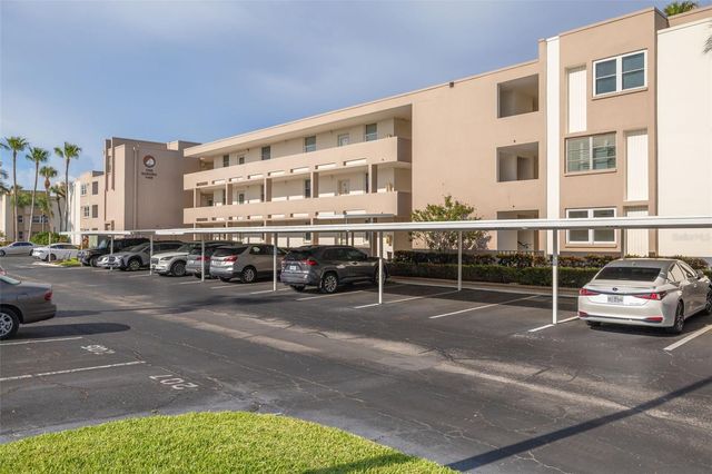 7425 BAY ISLAND DRIVE S 107, St Petersburg, FL 33707