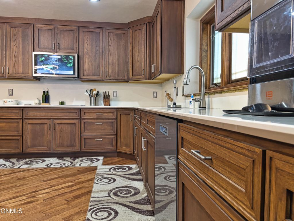 13303 49th Lane NW, Williston, ND 58801 photo 28