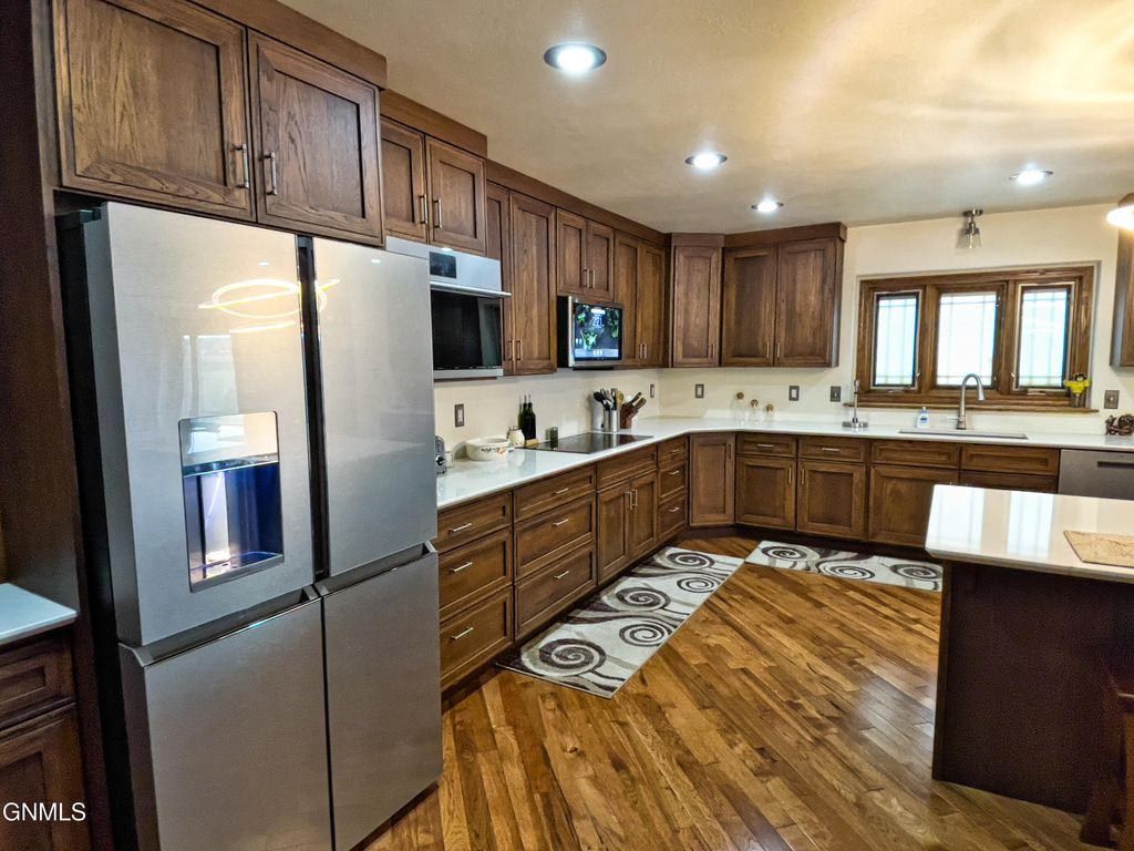 13303 49th Lane NW, Williston, ND 58801 photo 31