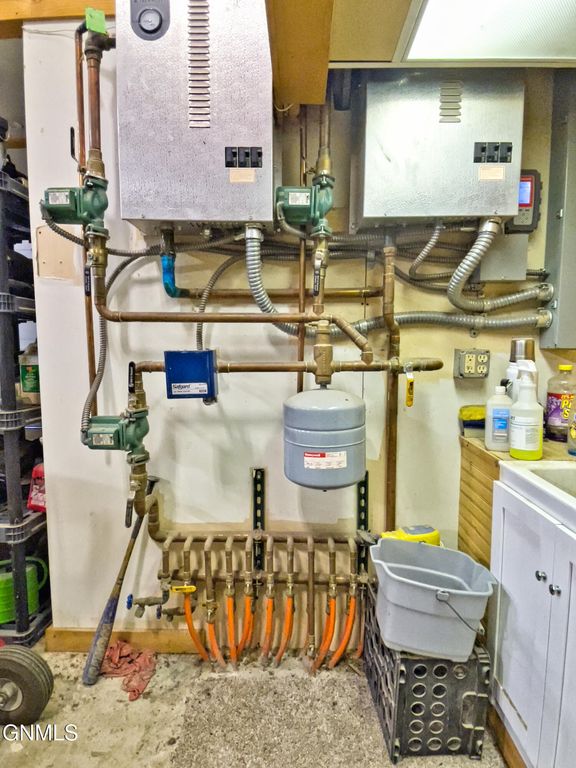 13303 49th Lane NW, Williston, ND 58801 photo 71